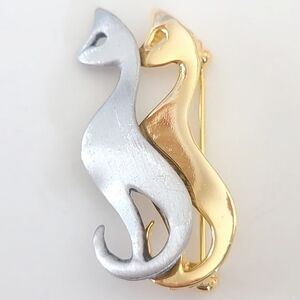 Vintage Two Tone Cat Brooch Silver Gold Tone Kitty Pin Cute Animal Jewelry